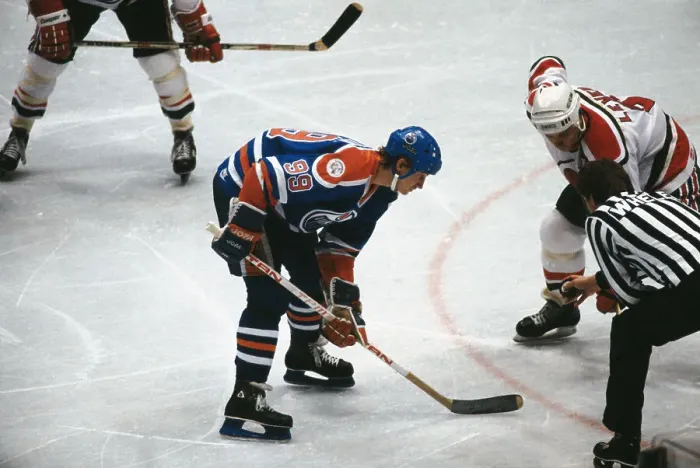 Framed Print : Wayne Gretzky at Face-Off During Hockey Game Framed Print : Wayne Gretzky at Face-Off During Hockey Game