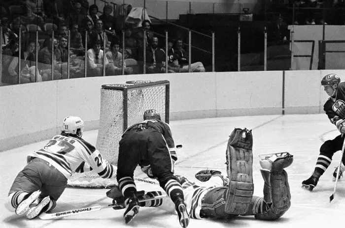 Framed Print : Wayne Gretzky Falls Down as He Scores Goal Framed Print : Wayne Gretzky Falls Down as He Scores Goal