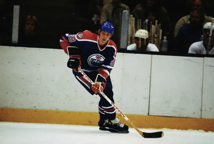 Framed Print : Wayne Gretzky During Game Framed Print : Wayne Gretzky During Game
