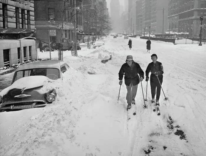Framed Print : Weather Crisis Hits New York Framed Print : Weather Crisis Hits New York
