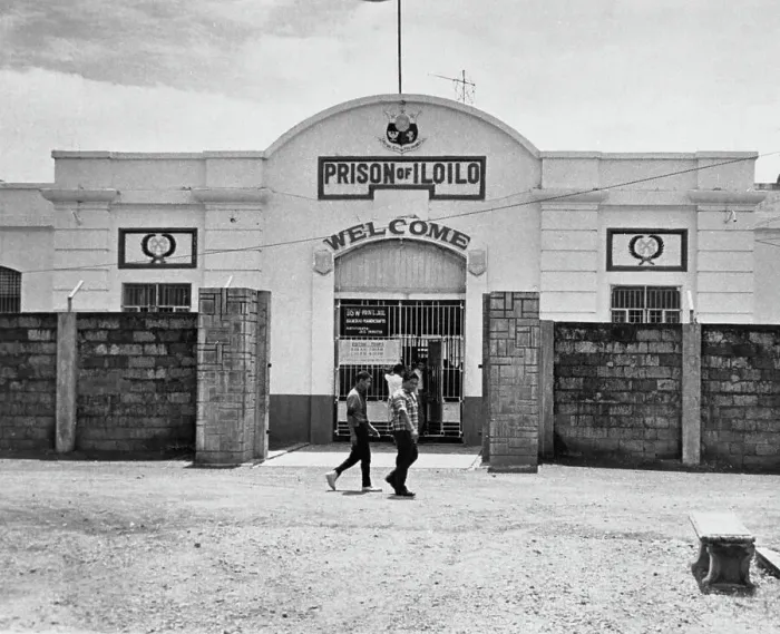 Framed Print : Welcome Sign At The Gate Of Iloilo Prison In The Philippines Framed Print : Welcome Sign At The Gate Of Iloilo Prison In The Philippines