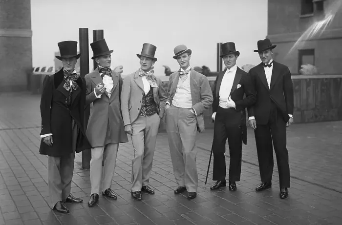 Framed Print : Well-Dressed Men, Full Length Framed Print : Well-Dressed Men, Full Length