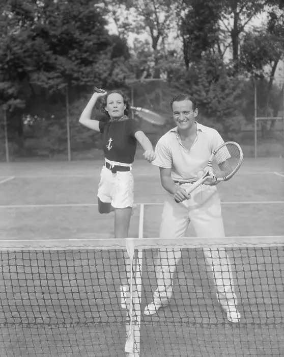 Framed Print : Wendy Barrie and David Niven Playing Tennis Framed Print : Wendy Barrie and David Niven Playing Tennis