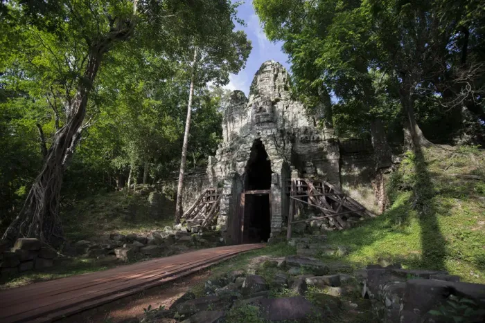 Framed Print : West Gate of Angkor Thom Framed Print : West Gate of Angkor Thom