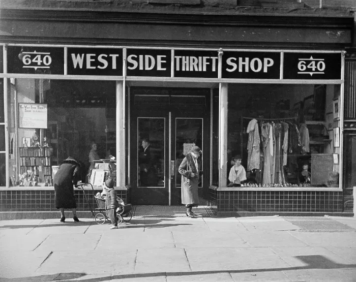 Framed Print : West Side Thrift Shop Framed Print : West Side Thrift Shop