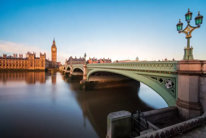 Framed Print : The Westminster Bridge Framed Print : The Westminster Bridge