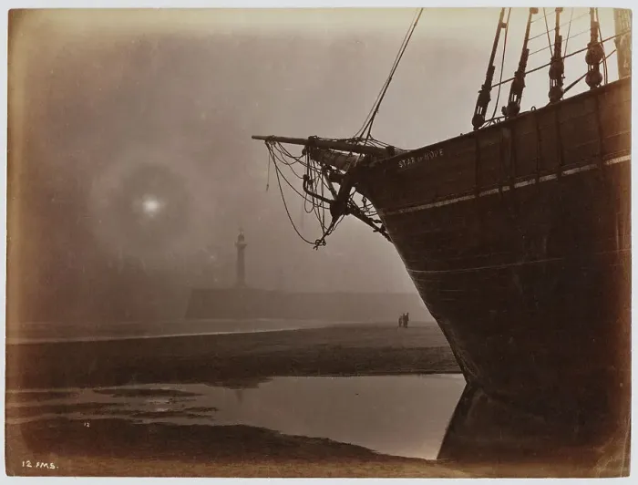 Framed Print : Whitby Harbour Framed Print : Whitby Harbour