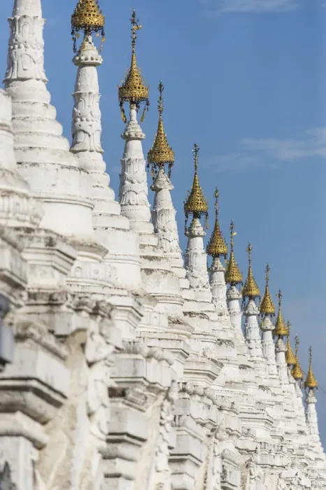 Framed Print : White pagoda in Mandalay Framed Print : White pagoda in Mandalay
