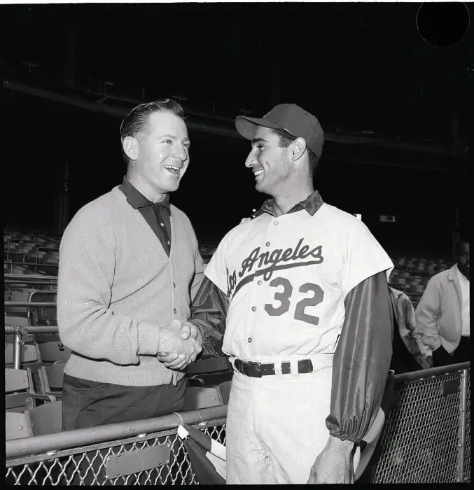 Framed Print : Whitey Ford & Sandy Koufax Handshake 63 Framed Print : Whitey Ford & Sandy Koufax Handshake 63