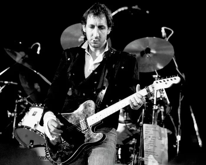 Framed Print : The Who Guitarist Performing In LA Framed Print : The Who Guitarist Performing In LA