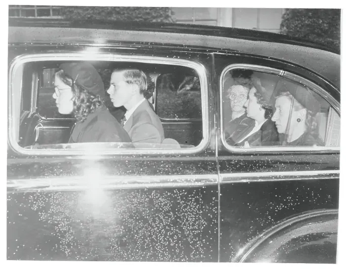 Framed Print : Widow and Children of Fiorello La Guardia Leaving Funeral by Car Framed Print : Widow and Children of Fiorello La Guardia Leaving Funeral by Car