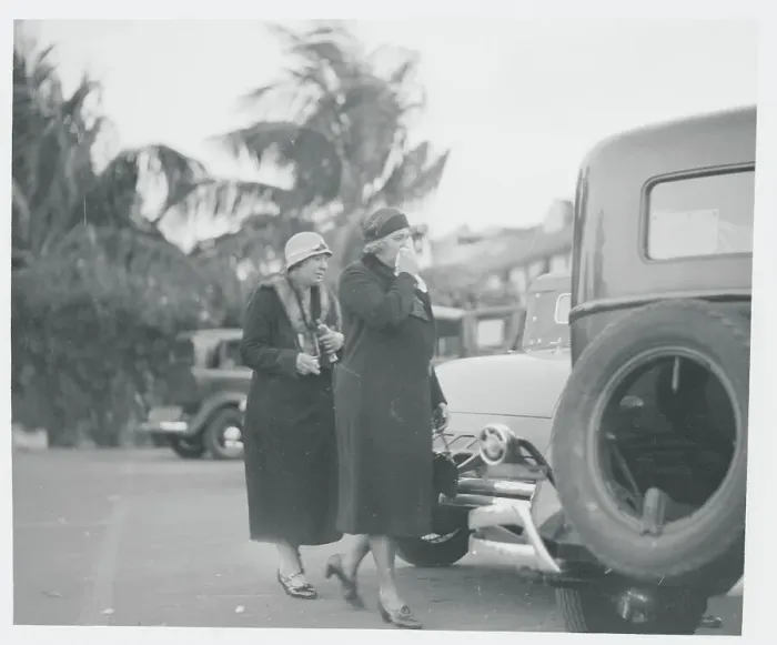 Framed Print : Wife of Mayor Joseph Cermak Strolling to Car with Friend Framed Print : Wife of Mayor Joseph Cermak Strolling to Car with Friend
