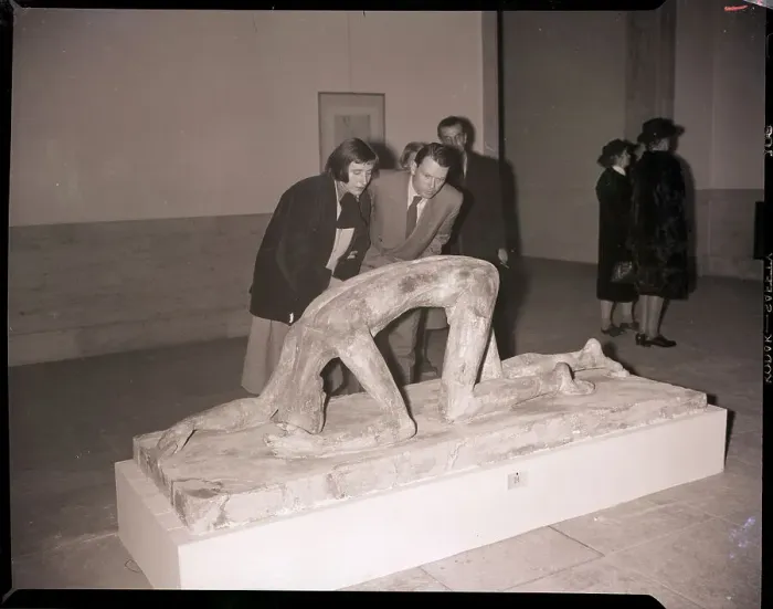 Framed Print : Wilhelm Lembrueck Sculpture Exhibition Framed Print : Wilhelm Lembrueck Sculpture Exhibition