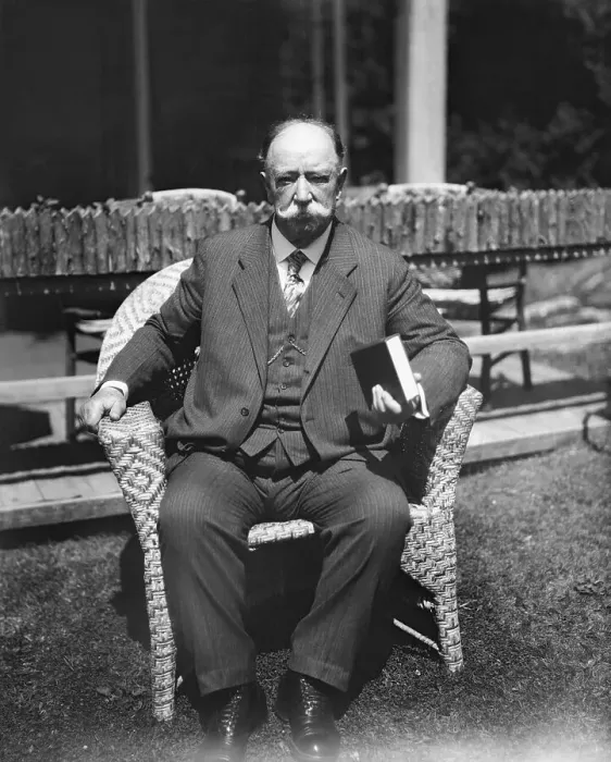 Framed Print : William H. Taft At His Summer Home Framed Print : William H. Taft At His Summer Home