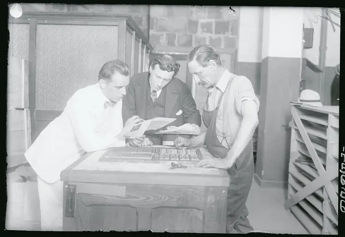 Framed Print : William von Hoogstraten Reviewing Programs with Pressmen Framed Print : William von Hoogstraten Reviewing Programs with Pressmen
