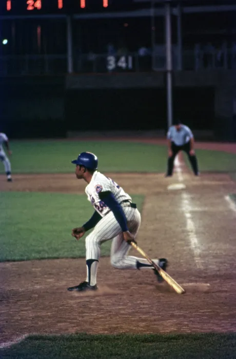 Framed Print : Willie Mays At Bat, Shea Stadium Framed Print : Willie Mays At Bat, Shea Stadium