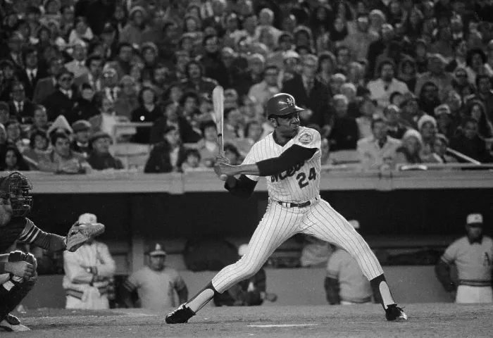 Framed Print : Willie Mays During His Last Game Framed Print : Willie Mays During His Last Game