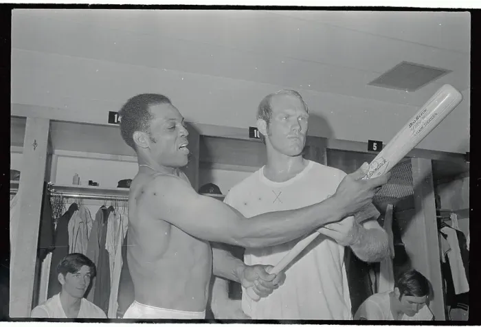 Framed Print : Willie Mays Holding Baseball Bat and Talking with Terry Bradshaw Framed Print : Willie Mays Holding Baseball Bat and Talking with Terry Bradshaw