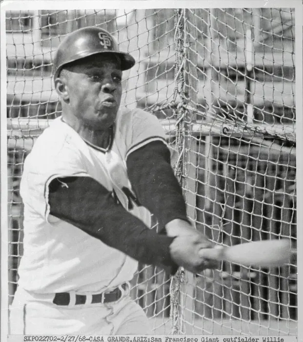 Framed Print : Willie Mays Swinging Bat Framed Print : Willie Mays Swinging Bat