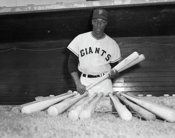 Framed Print : Willie Mccovey W / Baseball Bats