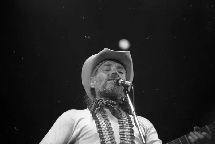 Framed Print : Willie Nelson Performing Framed Print : Willie Nelson Performing