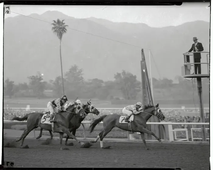 Framed Print : Willie Shoemaker Riding Trusting Across Finish Line Framed Print : Willie Shoemaker Riding Trusting Across Finish Line