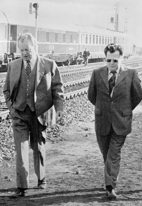 Framed Print : Willy Brandt with Guenther Guilleaume Framed Print : Willy Brandt with Guenther Guilleaume