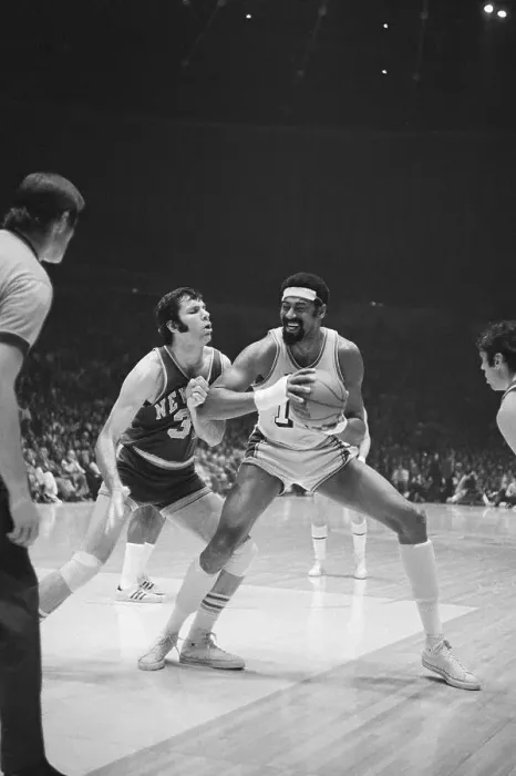 Framed Print : Wilt Chamberlain Elbowing Jerry Lucas Framed Print : Wilt Chamberlain Elbowing Jerry Lucas
