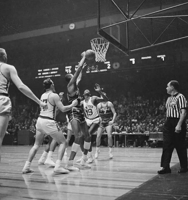 Framed Print : Wilt Chamberlain Grabbing Rebound Framed Print : Wilt Chamberlain Grabbing Rebound