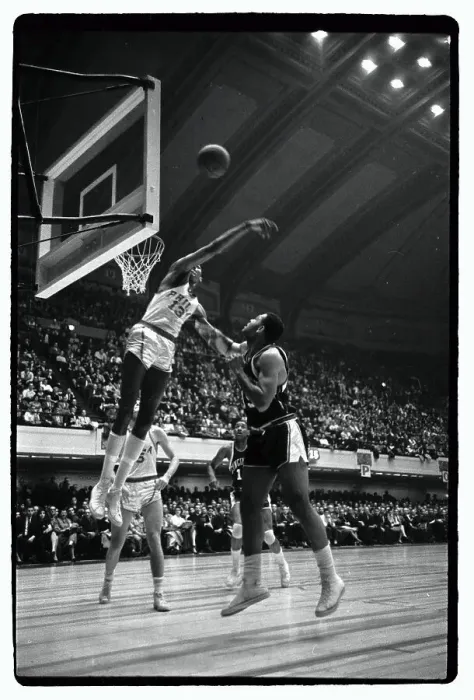 Framed Print : Wilt Chamberlain Knocks Away Shot Framed Print : Wilt Chamberlain Knocks Away Shot