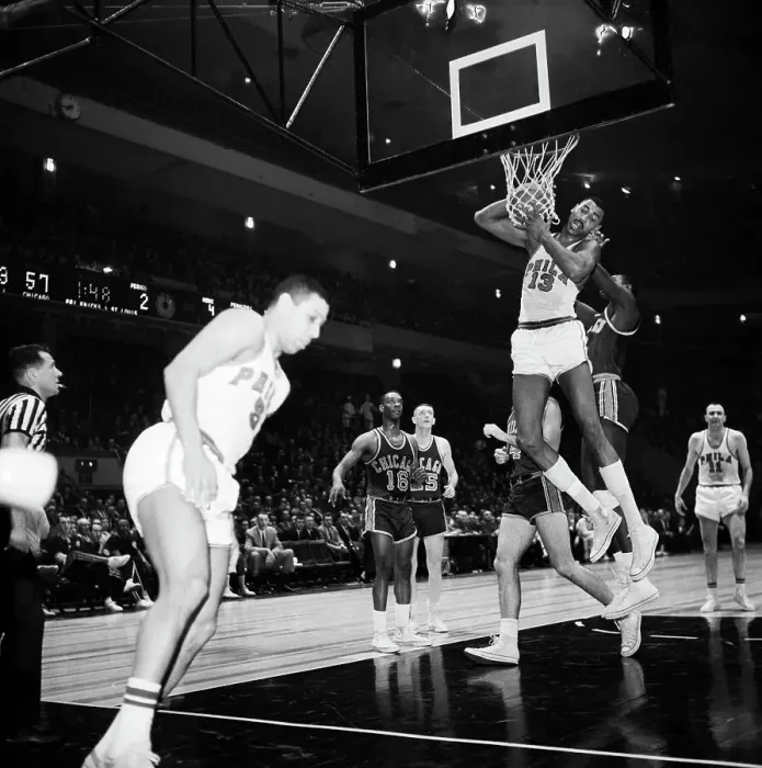 Framed Print : Wilt Chamberlain Scoring with Lay-Up Shot Framed Print : Wilt Chamberlain Scoring with Lay-Up Shot