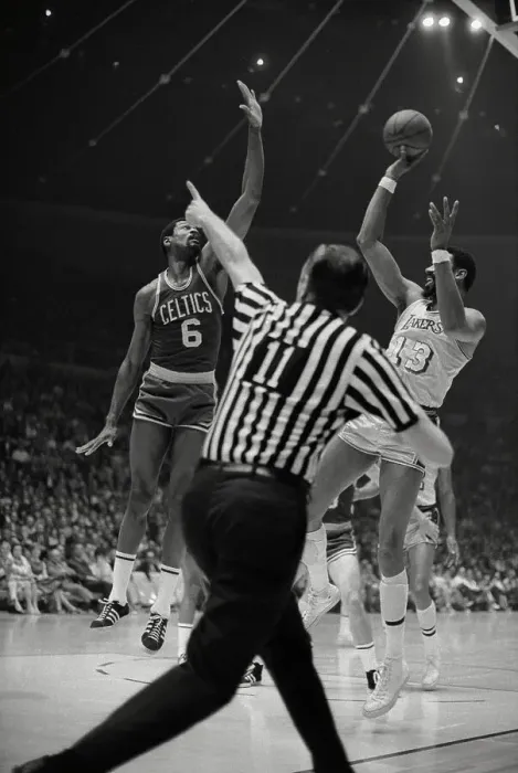 Framed Print : Wilt Chamberlain Shooting Basketball Framed Print : Wilt Chamberlain Shooting Basketball