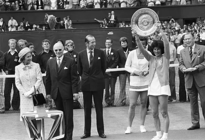 Framed Print : Wimbledon Women's Champ Virginia Wade Framed Print : Wimbledon Women's Champ Virginia Wade