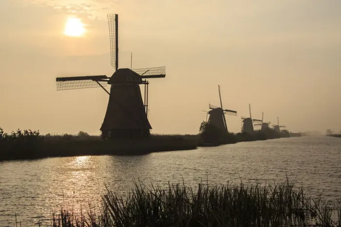 Framed Print : Windmills Kinderdijk Holland Framed Print : Windmills Kinderdijk Holland
