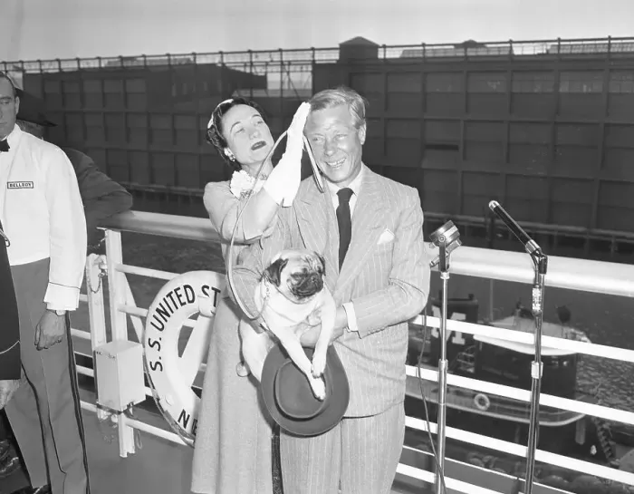 Framed Print : Windsor Royalty While Traveling with the Press Framed Print : Windsor Royalty While Traveling with the Press