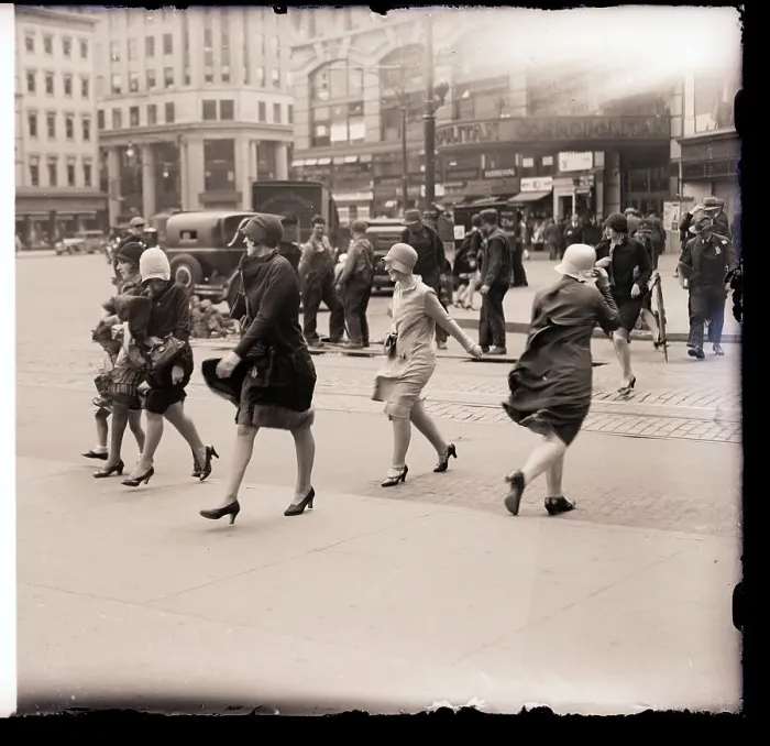 Framed Print : Windy Scene at Columbus Circle Framed Print : Windy Scene at Columbus Circle