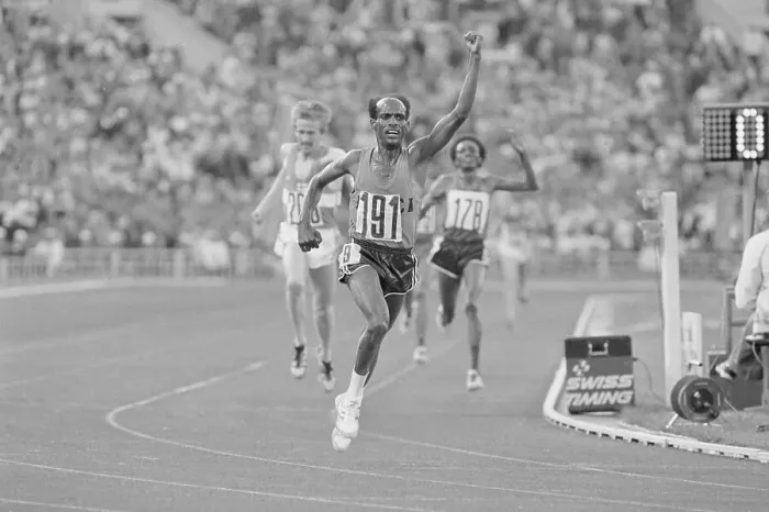 Framed Print : Winner Of 10, 000 Meter Raises Hand Framed Print : Winner Of 10, 000 Meter Raises Hand