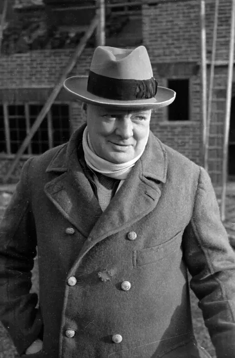 Framed Print : Winston Churchill Framed Print : Winston Churchill