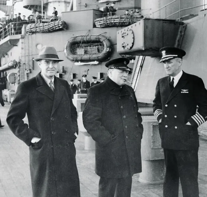 Framed Print : Winston Churchill and Colleagues Aboard the Duke of York Framed Print : Winston Churchill and Colleagues Aboard the Duke of York