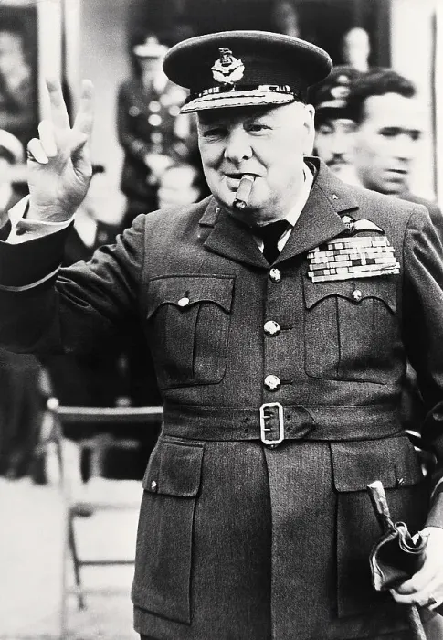 Framed Print : Winston Churchill Making the Victory Sign Framed Print : Winston Churchill Making the Victory Sign