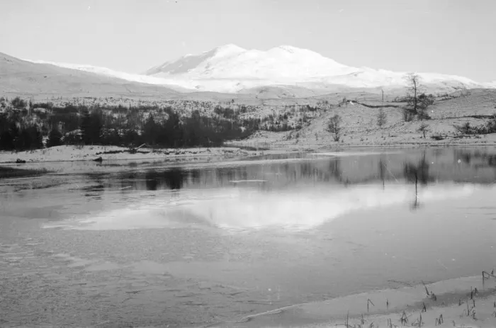 Framed Print : Winter Loch Framed Print : Winter Loch