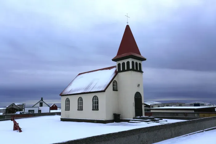 Framed Print : Winter snow, GrindavAik village church Framed Print : Winter snow, GrindavAik village church