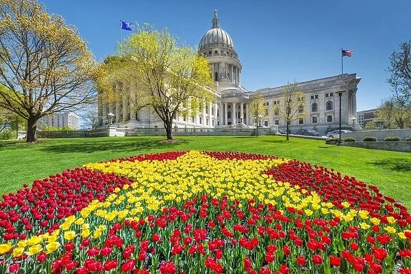 Wisconsin State Capitol - Capital in Spring