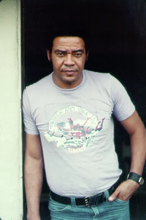 Framed Print : Bill Withers Portrait Session In LA Framed Print : Bill Withers Portrait Session In LA