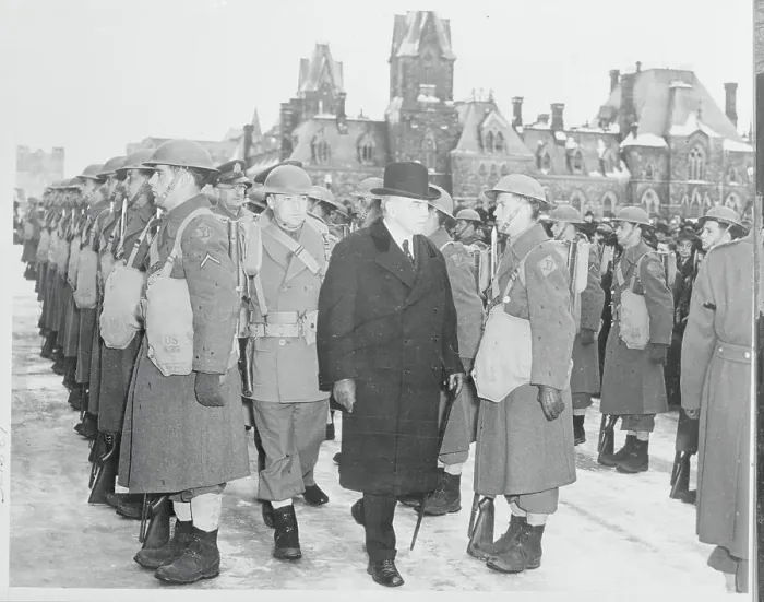 Framed Print : W.L. Mackenzie King Inspecting American Soldiers Framed Print : W.L. Mackenzie King Inspecting American Soldiers
