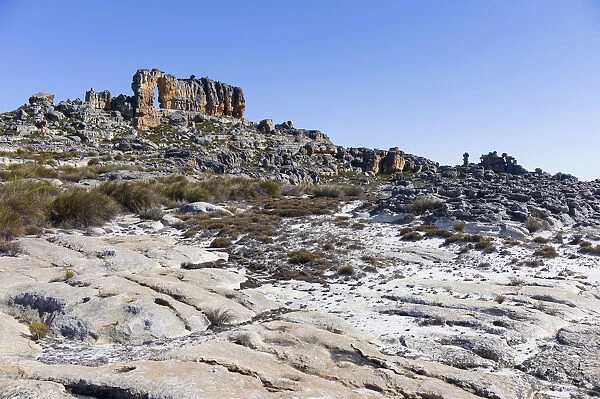 Wolfberg Arch seen in the distance, Cederberg Wilderness Area, Western Cape Province, South Africa