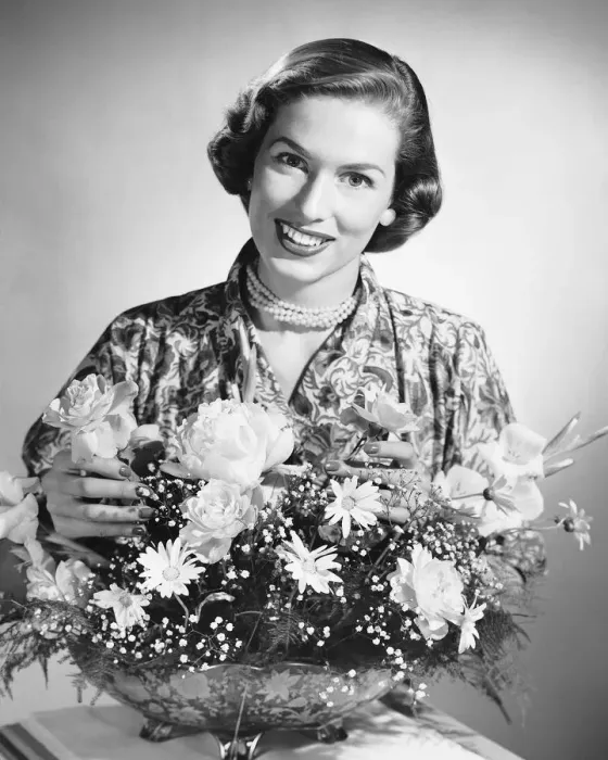 Framed Print : Woman arranging flowers Framed Print : Woman arranging flowers