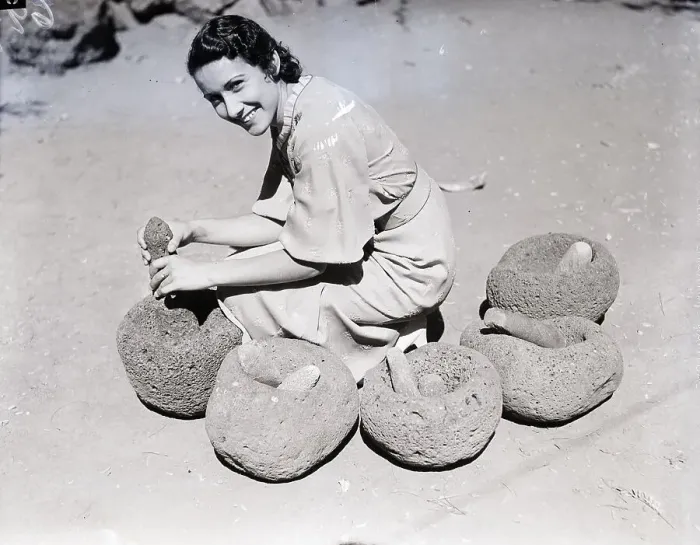 Framed Print : Woman Grinding Corn In Mortar Framed Print : Woman Grinding Corn In Mortar