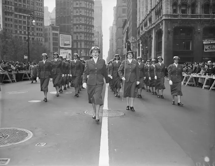 Framed Print : Woman Marines Parading Up Broadway Framed Print : Woman Marines Parading Up Broadway