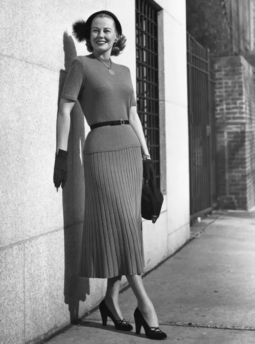 Framed Print : Woman outdoors leaning on building Framed Print : Woman outdoors leaning on building